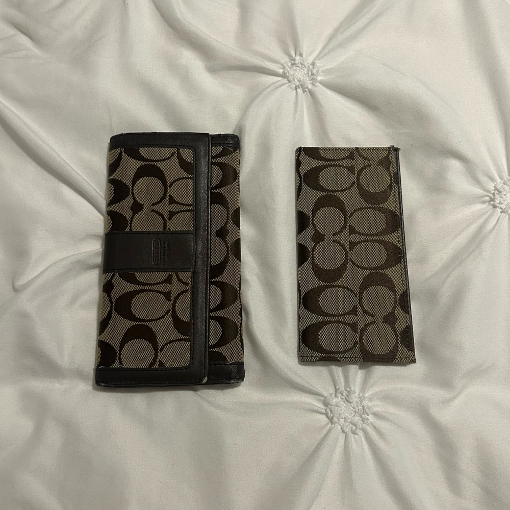 vintage coach trifold wallet and checkbook